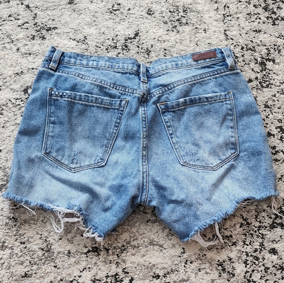 Blank NYC Pants - BLANKNYC Denim Shorts "Bahama Mama Short" Womens Size 29